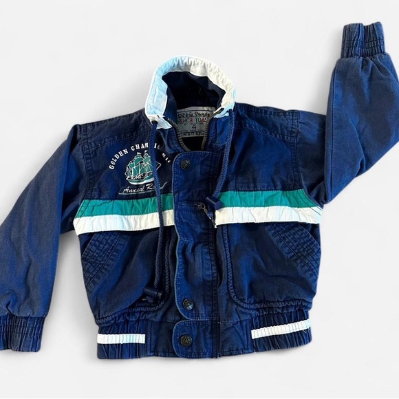 Navy and white vintage French Toast jacket jacket 
Says size 4 (smaller) - Picture 2 of 5